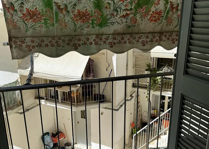 Cozy Apt Next To Acropolis